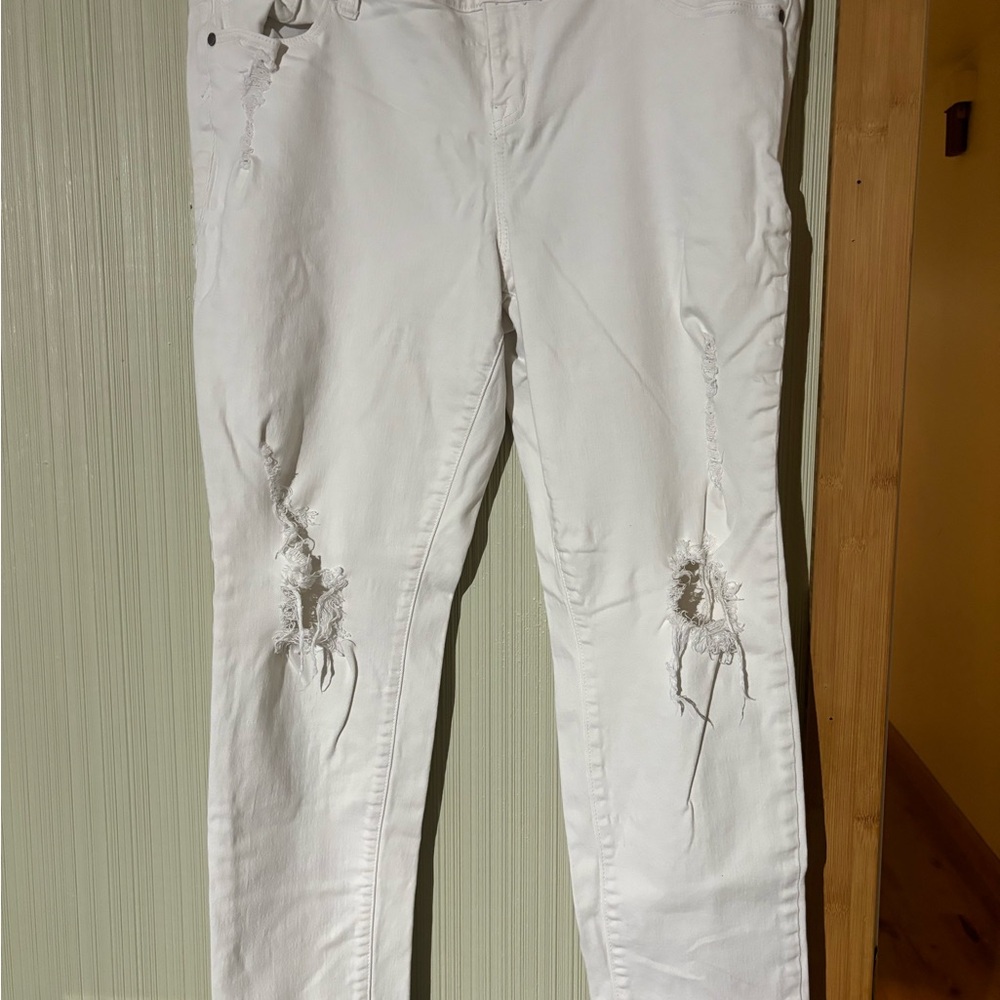 Torrid White Distressed Boyfriend Jeans *read description*